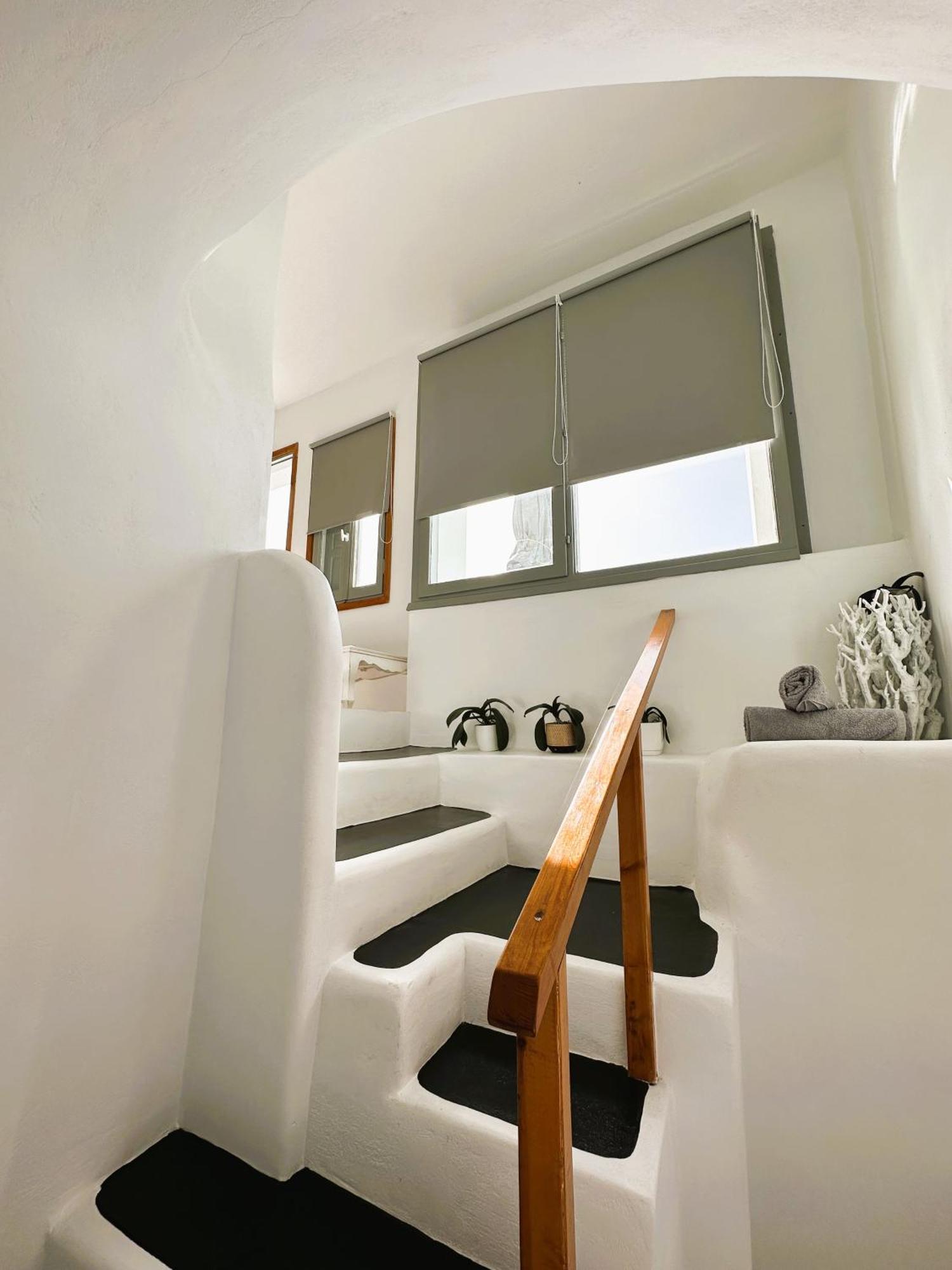 Lioyerma Cave Villa2 With Private Hot Tub Ia Exterior foto