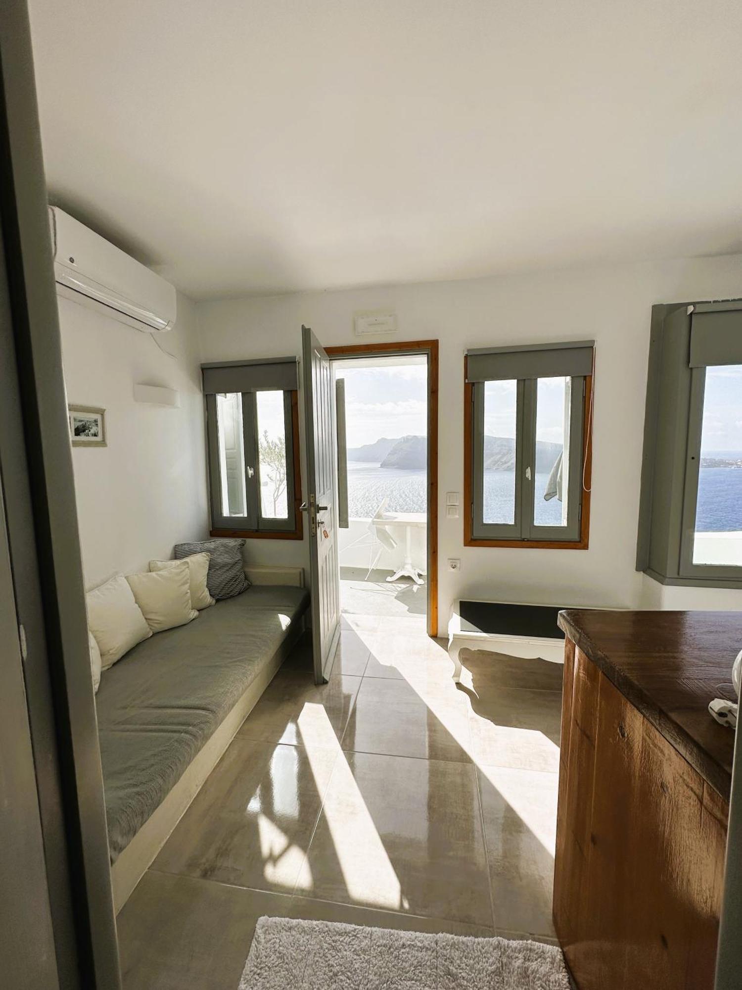 Lioyerma Cave Villa2 With Private Hot Tub Ia Exterior foto